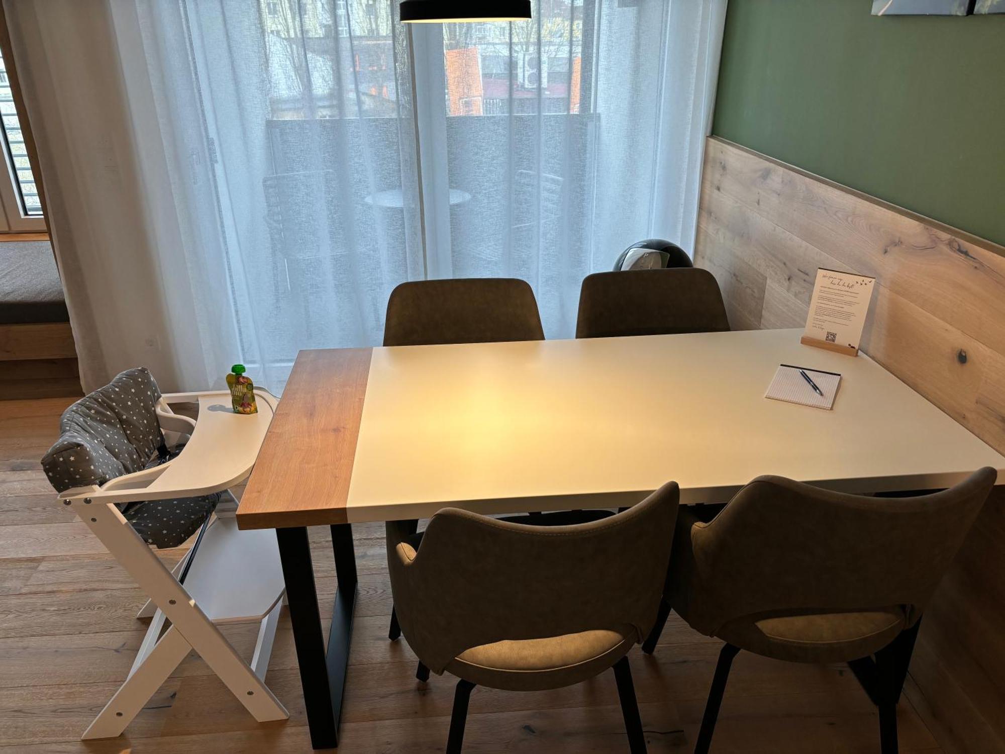 Livero Apartments Санкт Пьолтен Екстериор снимка